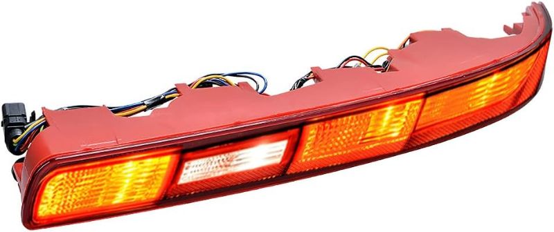 Photo 1 of AMOPA AMOPACORP 1X Red Lens Right Passenger Side Rear Bumper Tail Light Brake Stop Lamp Compatible with Audi Q7 2006-2015