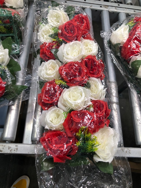 Photo 1 of BLOSMON Wedding Centerpieces for Tables Decorations 1 Pcs Artificial Rose Floral Dining Table Centerpiece White&Red Flower Arrangements for Table Runner Kitchen Living Room Reception Table Decor