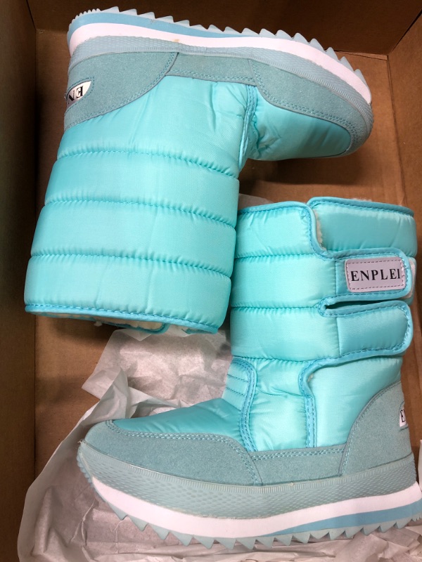 Photo 1 of DADAWEN Women's Waterproof Frosty Snow Boot