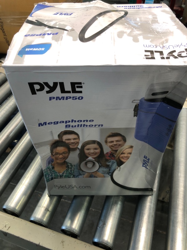 Photo 4 of PylePro PMP50 50 Watt 1,200 Yard Sound Range Portable Bullhorn Megaphone Speaker with Built In MP3 Input Jack and Loud Siren Alarm, Blue