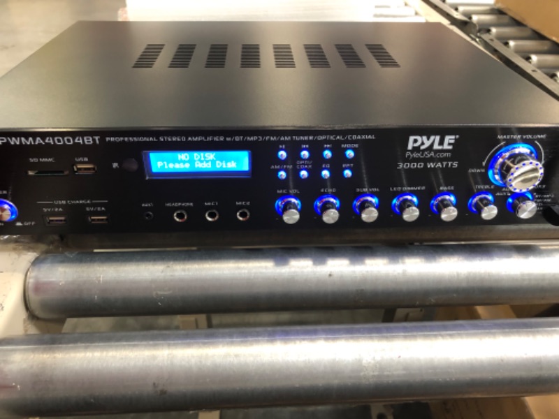 Photo 6 of Pyle Bluetooth Multi-Channel Hybrid Pre-Amplifier System - 3000W Home Audio Rack Mount Stereo Power Amplifier Receiver w/ Radio, USB, UHF, Dual Wireless Karaoke mic, Speaker Sound System -PWMA4004BT