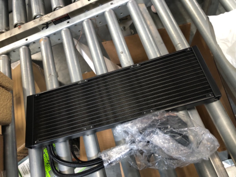 Photo 1 of Corsair iCUE H170i Elite CAPELLIX XT Liquid CPU Cooler - Three AF140 RGB Elite Fans - 420mm Radiator - Intel® LGA 1700, 1200, 115X, 2066, AMD® AM5, AM4 - Included iCUE Commander CORE - Black ELITE CAPELLIX XT 420mm Radiator Black