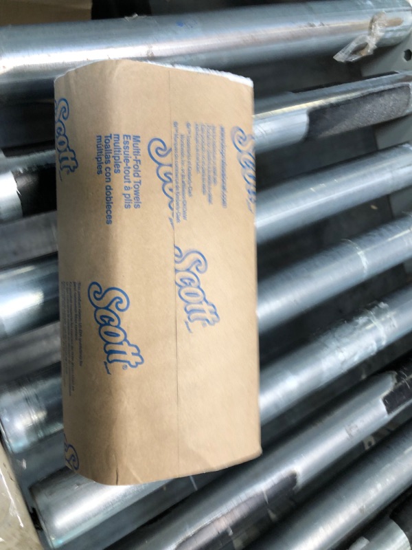 Photo 1 of Scott® Multifold Paper Towels (01840), with Absorbency Pockets™, 9.2" x 9.4" sheets, White, Compact Case for Easy Storage