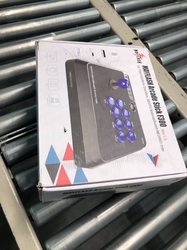 Photo 1 of Mayflash F300 Arcade Fight Stick Joystick for Switch, Xbox Series X, PS4,PS3, Xbox One, Xbox 360, macOS, Windows, Steam Deck, NeoGeo mini, NeoGeo Arcade Stick Pro
unable to test