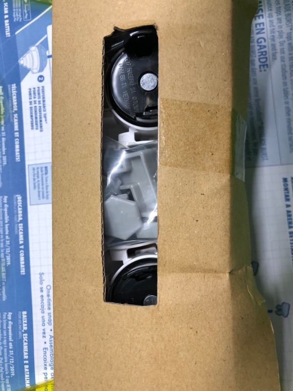 Photo 1 of Beyblade Burst Evolution Star Storm Battle Set (Amazon Exclusive) Frustration-Free Packaging