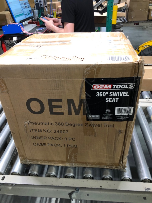 Photo 1 of OEMTOOLS 24907 Pneumatic 360 Degree Swivel Stool, Mechanics Rolling Creeper Seat, Heavy Duty Rolling Mechanics Stool, Shop Stool with Casters, Green