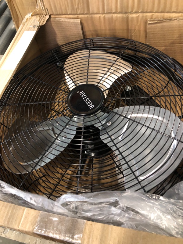 Photo 3 of BEESTAR 18 inch High Velocity Wall Mount Fan,Industrial Fan with 3 Speed Commercial Ventilation,Easy Operation and 270 Degree Tilting,Metal Fan for Warehouse,Greenhouse, Workshop and Basement