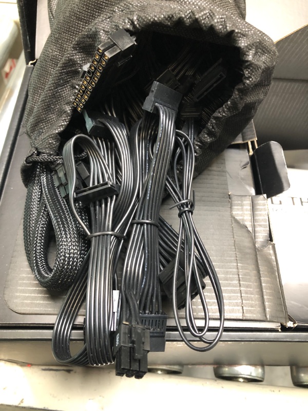 Photo 1 of Asus ROG Thor 850W Power Supply