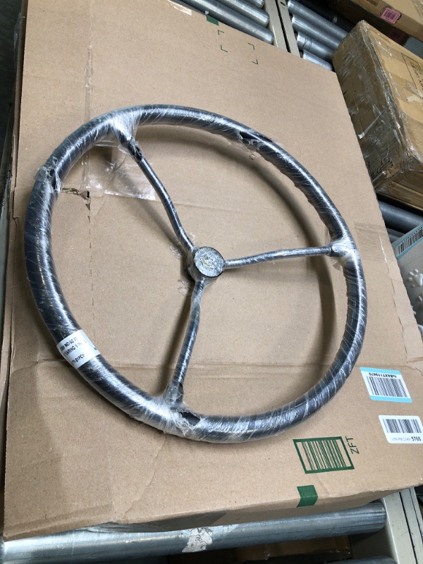 Photo 2 of 60070D Tractor Steering Wheel Fits FARMALL H & M series & others Fits International I4 I6 Super A ID6 C Super C H HV Super H M MD Super M Super MD MDV Super MTA MV O4 O6 Super W4 W4 Super W6 W6 W9