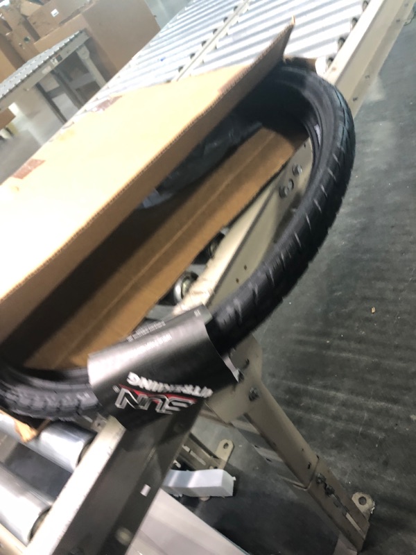 Photo 1 of Arisun Unisex_Adult Metro Cruiser City Bicycle Tyres, Black, 28" 700x38C 40-622