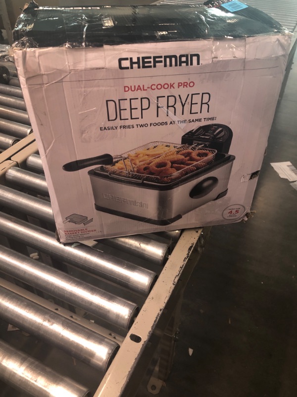 Photo 3 of Chefman 4.5L Dual Cook Pro Deep Fryer with Basket Strainer and Removable Divider, Jumbo XL Size, Adjustable Temp & Timer, Perfect for Chicken, Fries, Chips and More, Easy to Clean, Stainless Steel Stainless Steel - Removable Divider