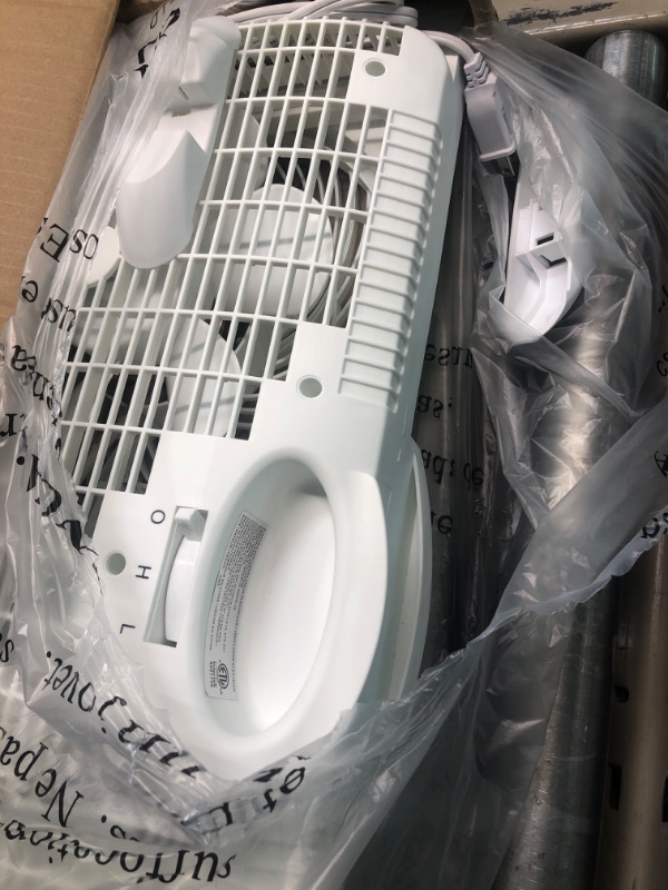 Photo 2 of *******One of the blades is broken off********* Comfort Zone CZ319WT2 9" Twin Window Fan with Reversible Airflow Control, Auto-Locking Expanders and 3-Speed Fan Switch with Quiet Setting, White