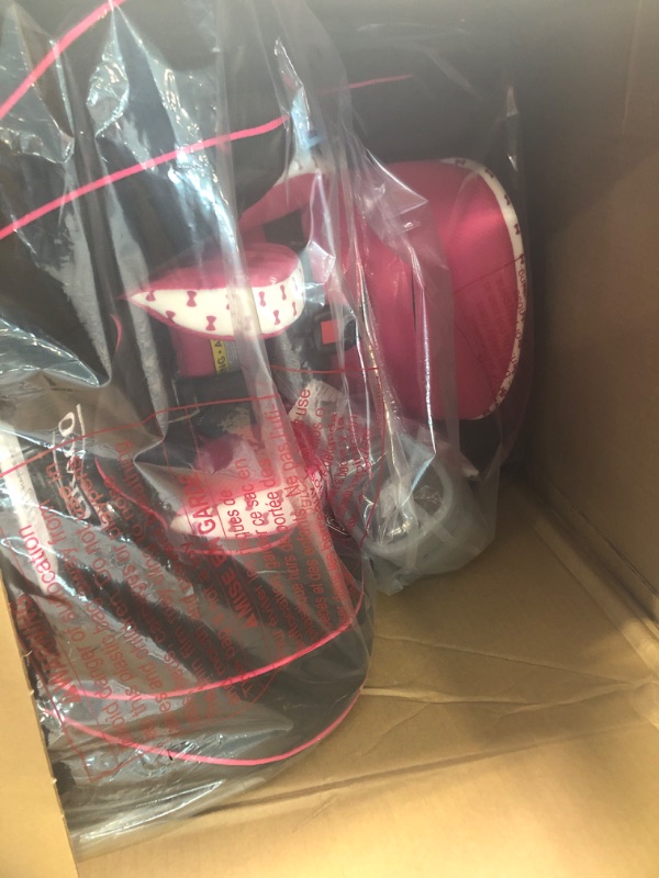 Photo 1 of Graco - Extend2Fit Convertible Car Seat, Kenzie