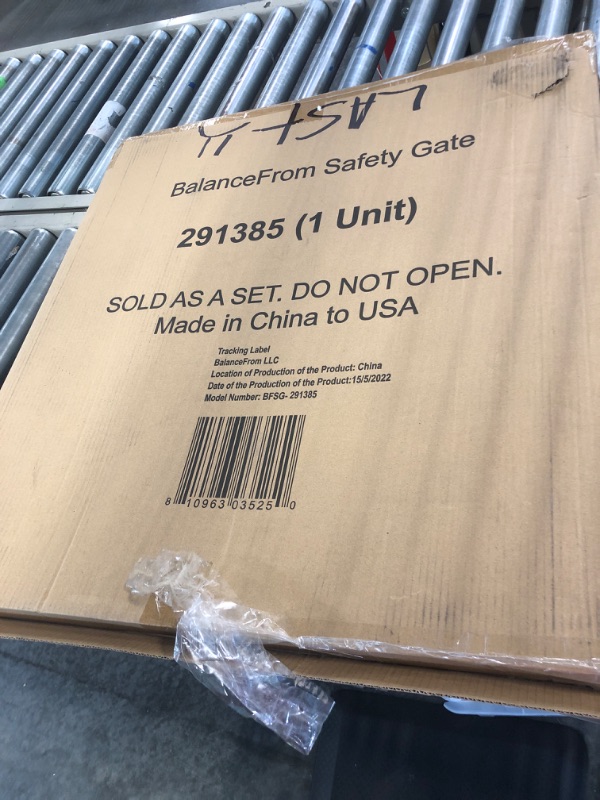 Photo 2 of BalanceFrom Easy Walk-Thru Safety Gate for Doorways and Stairways with Auto-Close/Hold-Open Features, Multiple Sizes 30-inch Tall, No Caps Fits 29.1 - 38.5" Wide