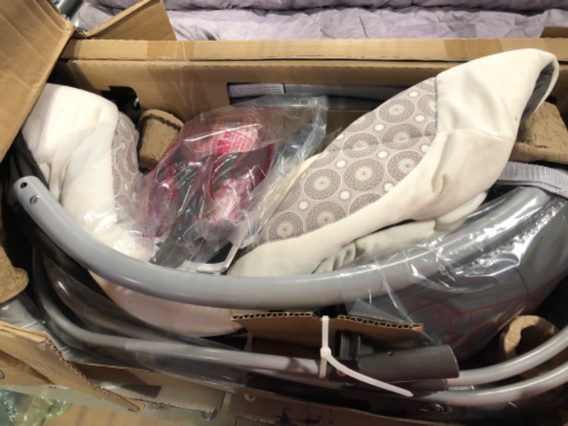 Photo 1 of Graco Simple Sway Abbington Baby Swing