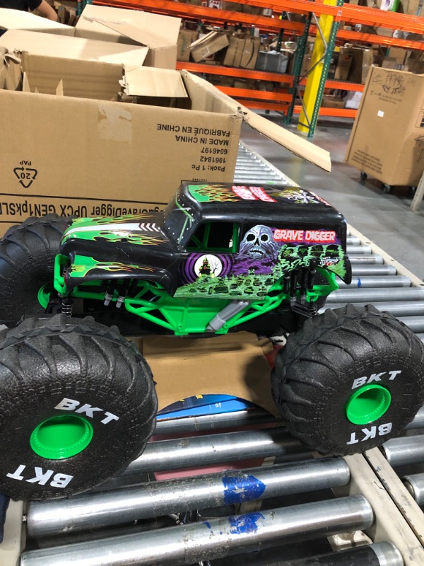 Photo 3 of Monster Jam, Official Mega Grave Digger All-Terrain Remote Control Monster Truck with Lights, 1: 6 Scale, Kids Toys for Boys Multicolor