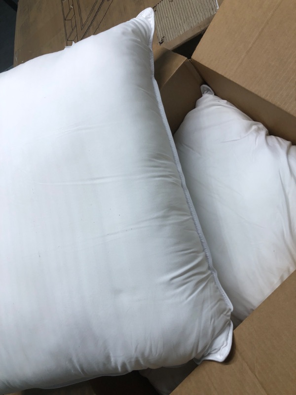 Photo 4 of Amazon Basics Down Alternative Bed Pillows, Medium Density for Back and Side Sleepers - Standard, 2-Pack,white Standard (Pack of 2) Medium Pillow (Pack of 2)