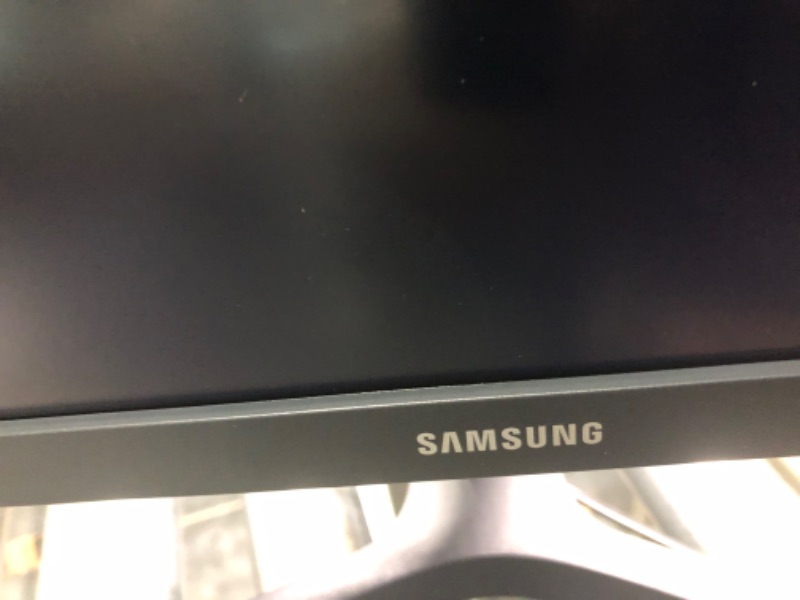 Photo 5 of SAMSUNG UJ59 Series 32-Inch 4K UHD (3840x2160) Computer Monitor, HDMI, Display Port, Eye Saver/Flicker Free Mode, FreeSync (LU32J590UQNXZA)