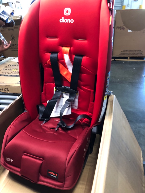 Photo 5 of Diono Radian 3R, 3-in-1 Convertible Car Seat, Rear Facing & Forward Facing, 10 Years 1 Car Seat, Slim Fit 3 Across, Red Cherry
