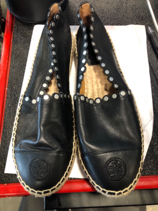 Photo 1 of Tor burch size 9 black slip on 