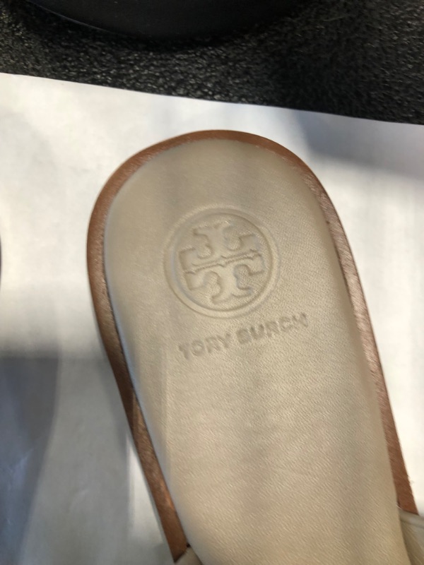 Photo 3 of Tory Burch sandals 9 1/2
