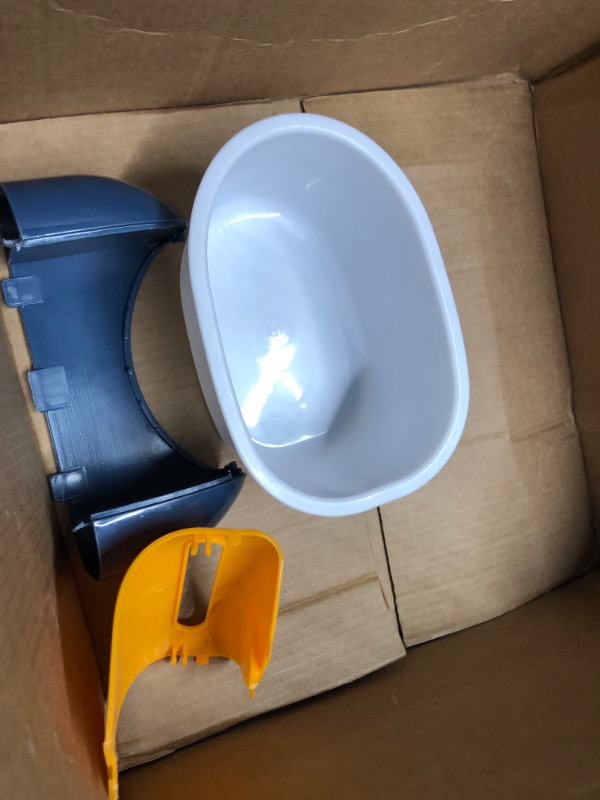 Photo 4 of 
Potty Training Toilet, Realistic Potty Training Seat, Toddler Potty Chair with Soft Seat, Removable Potty Pot, Toilet Tissue Dispenser and Splash Guard,...