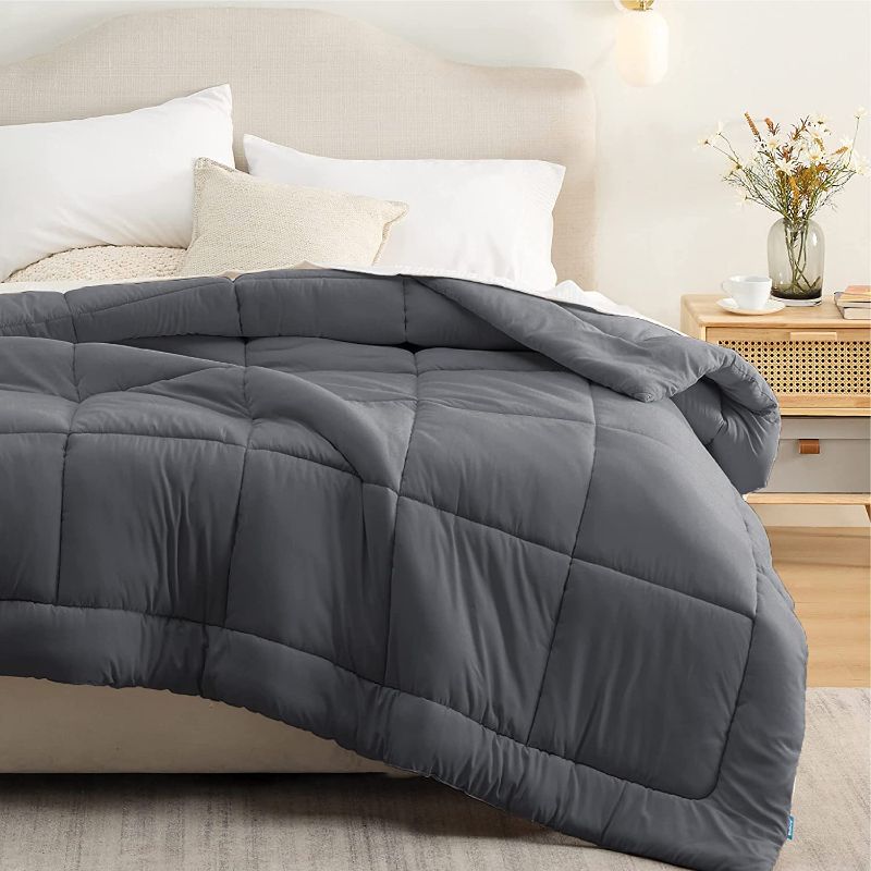 Photo 1 of All Season Quilted Down Alternative Comforter for King Bed, 300GSM Mashine Washable Microfiber Bedding Comforter with Corner Tabs