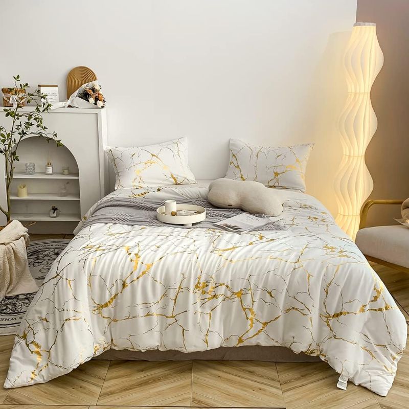 Photo 1 of White Gold Glitter Metallic Marble Comforter Set Gilding Gothic Luxury Foil Printed Bedding Set King Size 3Pcs (1 Comforter, 2 Pillowcases)