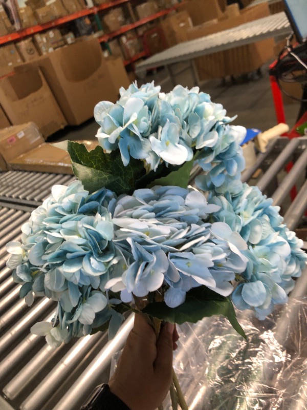 Photo 2 of Artificial Blue Hydrangeas Tall Artificial Hydrangea Stems 24.8" Faux Hydrangea Silk Flowers Fake Hydrangea Resuable for Party,Home,Office Decor, Artificial Flower Perfect for Wedding Decor Gift-3 Aqua Blue #3 3PCS