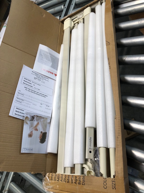Photo 1 of FAMILL Toddlers Bed Rail, Bed Rails for Toddlers for Queen King Bed, Baby Bed Rail Guard, Bed Rails for Queen King Mattress Bed,(Grey,1 Piece, 74.8")
Color:Grey