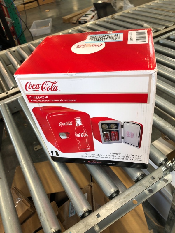 Photo 3 of 4 litres coke mini fridge