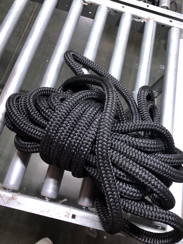 Photo 6 of Amarine Made 4-Pack 5/8" x 25' Double Braided Nylon Dock Lines 7700 lbs Breaking Strength (L: 25 ft. D: 5/8 inch Eyelet: 15 inch) 4 Pack of Marine Mooring Rope Boat Dock Lines 4 Pack 25ft black