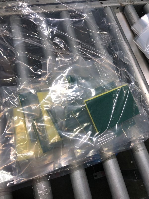 Photo 1 of 10pk SCRUB SPONGE