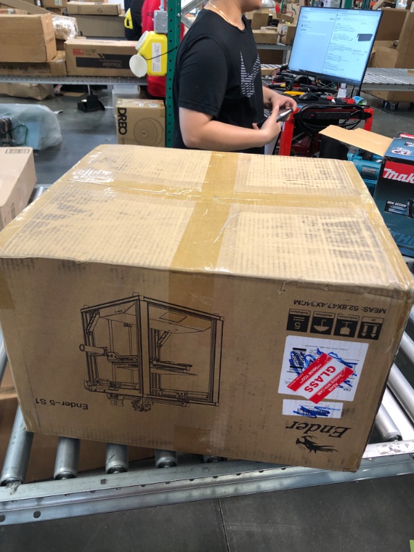 Photo 2 of Creality Ender 5 S1 3D Printer (Golden PEI Bed Versions), 250mm/s High-Speed 3D Printers with 300°C High-Temp Direct Extruder, Printing Size 220x220x280mm