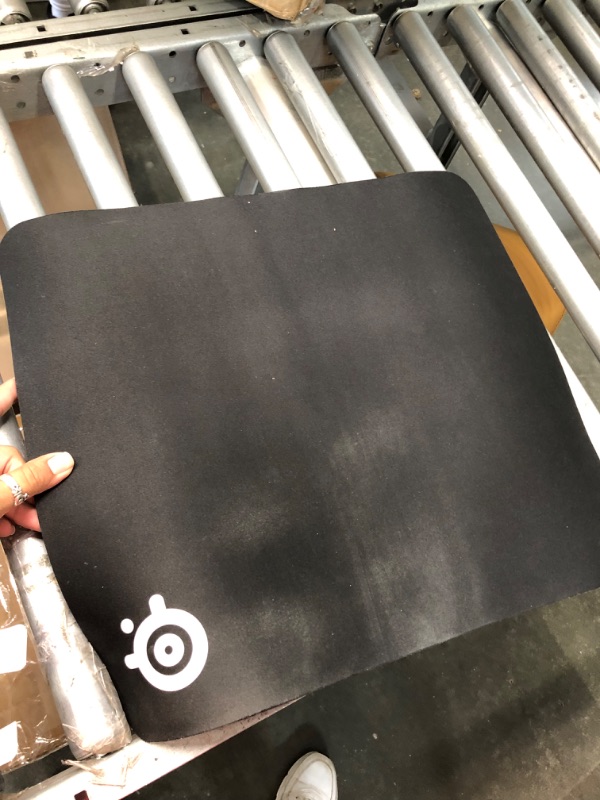 Photo 3 of SteelSeries QcK Gaming Mouse Pad - Large Thick Cloth - Peak Tracking and Stability - Optimized For Gaming Sensors Large Classic Black