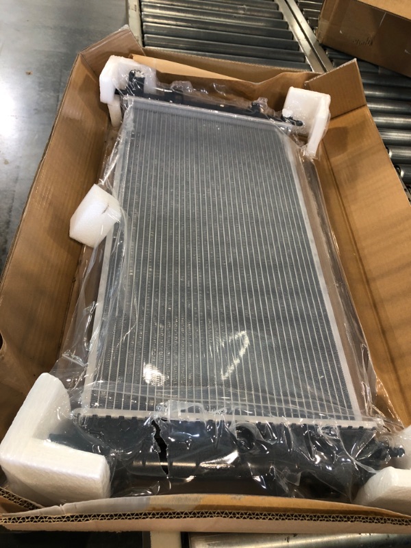 Photo 3 of A-Premium Engine Coolant Radiator Assembly Compatible with Chevy Cobalt 05-10 & Pontiac G5 07-10, Pursuit 05-06 & Saturn Ion 05-07, L4 2.2L 2.4L, Manual Transmission, Replace# 13042, 22731217