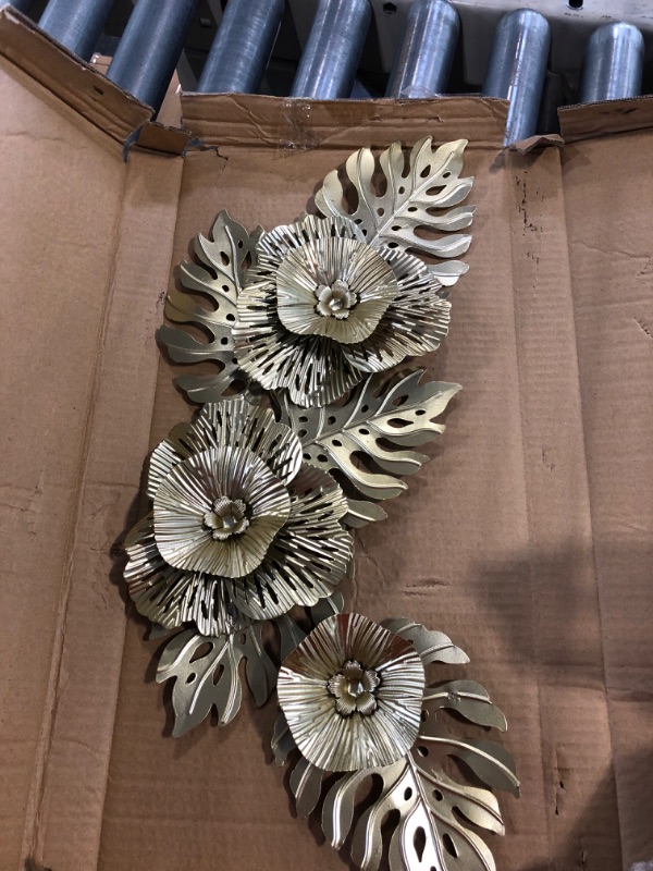 Photo 3 of WANLIAN Gold Wall Decor - 3D Gold Metal Flower Leaves Wall Art Decor, Metal Wall Sculpture for Living Room, Bedroom, Office, Apartment (Gold-2), L