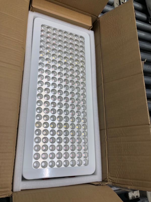 Photo 3 of KingLED Newest 2000w LED Grow Lights with LM301B LEDs and 10x Optical Condenser 5x5 ft Coverage Full Spectrum Grow Lights for Indoor Hydroponic Plants Veg Bloom Greenhouse Growing Lamps KP2000--Samsung Diodes