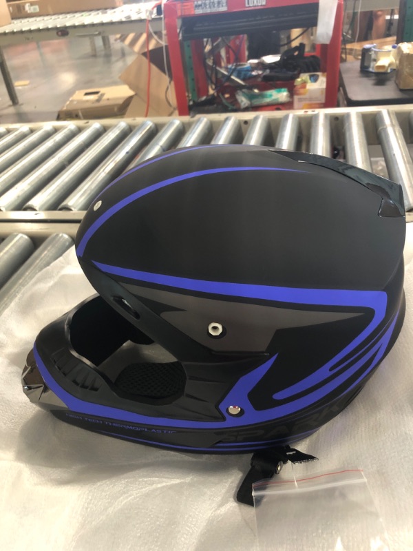Photo 3 of Anti-Collision Dirt Bike Helmet Trend Skull ATV DOT Approved BMX Helmet SUV Mask Goggles Gloves,Dirt Bike Downhill Off-Road Mountain Bike Helmet 4-Piece Set Blue Small