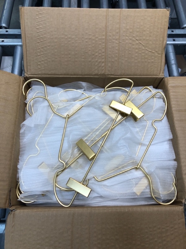 Photo 2 of " Shiny Gold Strong Metal Hanger, Gold Clothes Hangers, Heavy Duty Coat Hangers, Standard Suit Hangers for Jacket, Shirt, Dress