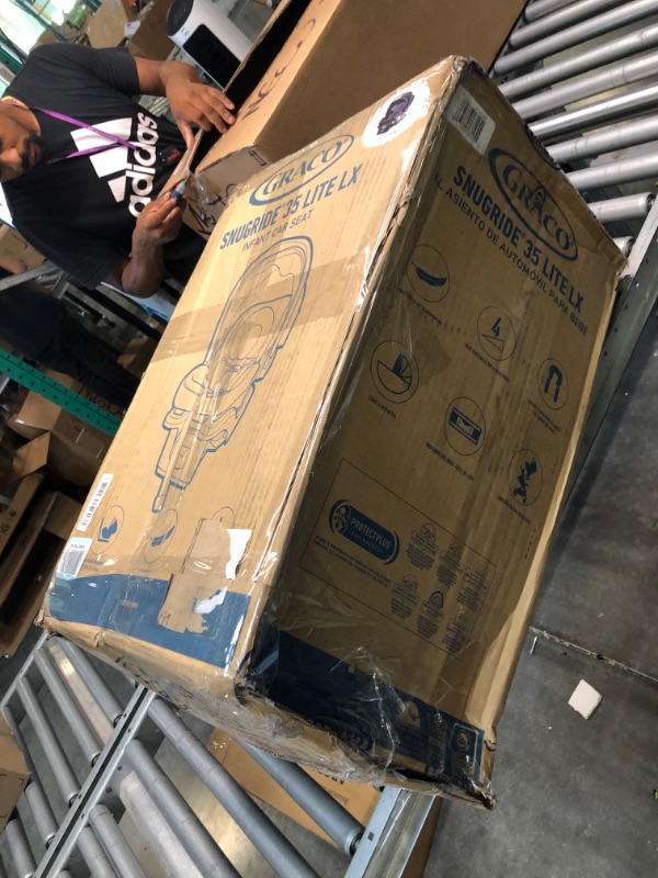 Photo 1 of Graco SnugRide 35 Lite LX Infant Car Seat - Hailey