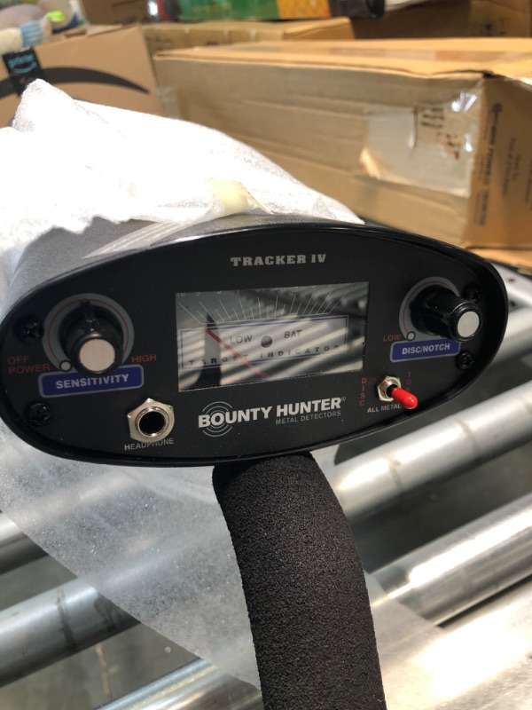 Photo 6 of Bounty Hunter Tracker IV Metal Detector