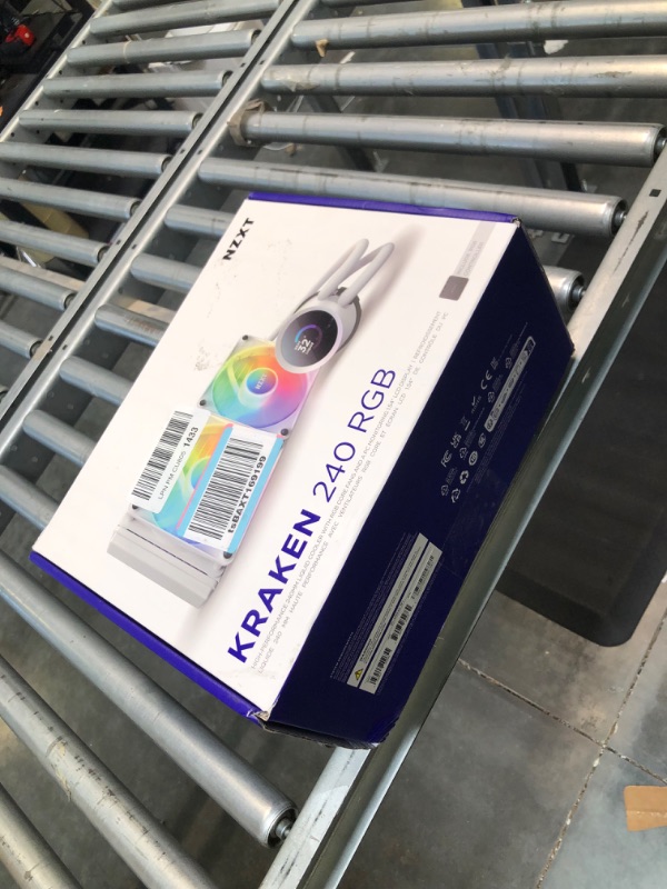 Photo 1 of NZXT Kraken 240 RGB - 240mm AIO CPU Liquid Cooler - Customizable 1.54"" Square LCD Display for Images, Performance Metrics - High-Performance Pump - 2 x F120 RGB Core Fans - White Kraken RGB 2023 240mm Radiator White
