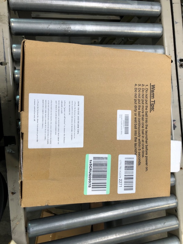 Photo 1 of PALULU Automatic Ball Launcher for Dog, Balls Included (White)