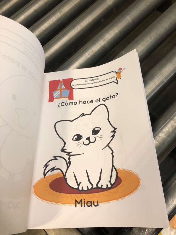 Photo 1 of Mi primer libro de estimulación de lenguaje: para niños de 2 a 4 años (ESTIMULACIÓN DEL LENGUAJE) (Spanish Edition)