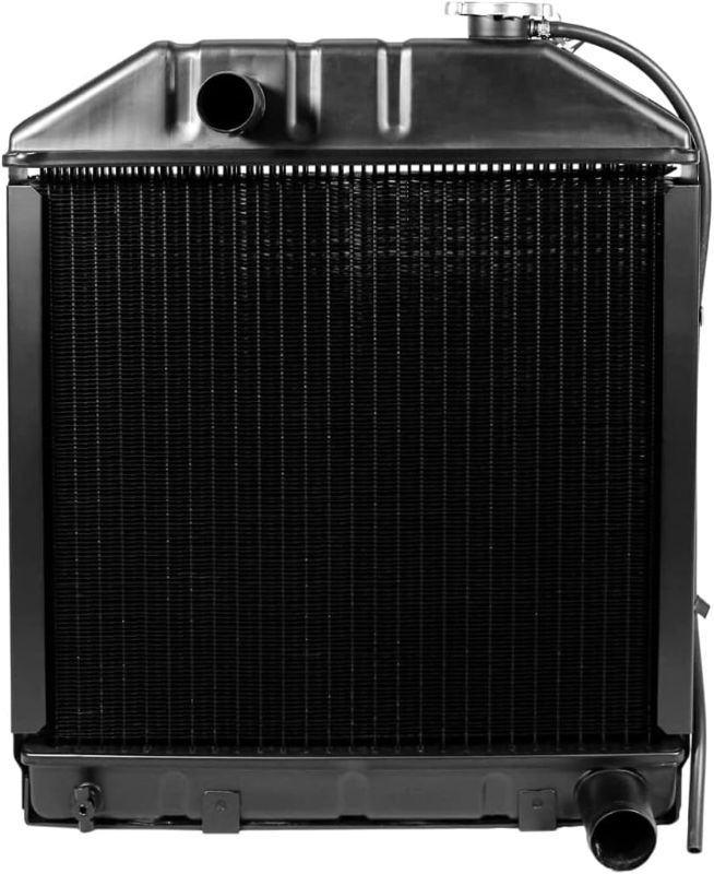 Photo 1 of C7NN8005H Radiator for Ford Tractor 2000 2600 3000 3400 3500 4000 4100 4400 Compatible with Ford/New Holland 2000 Series 3 Cyl 65-74 2300 230A 231 2310 233 234 2600 2610 2810 2910 || E0NN8005MD15M