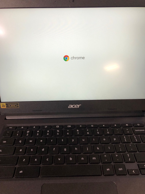 Photo 4 of Acer C933T-C0C1 14" Touchscreen Chromebook Celeron N4120 4GB 32GB eMMC ChromeOS