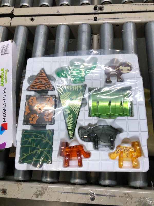 Photo 3 of MAGNA-TILES Jungle Animals 25-Piece Magnetic Construction Set, The ORIGINAL Magnetic Building Brand