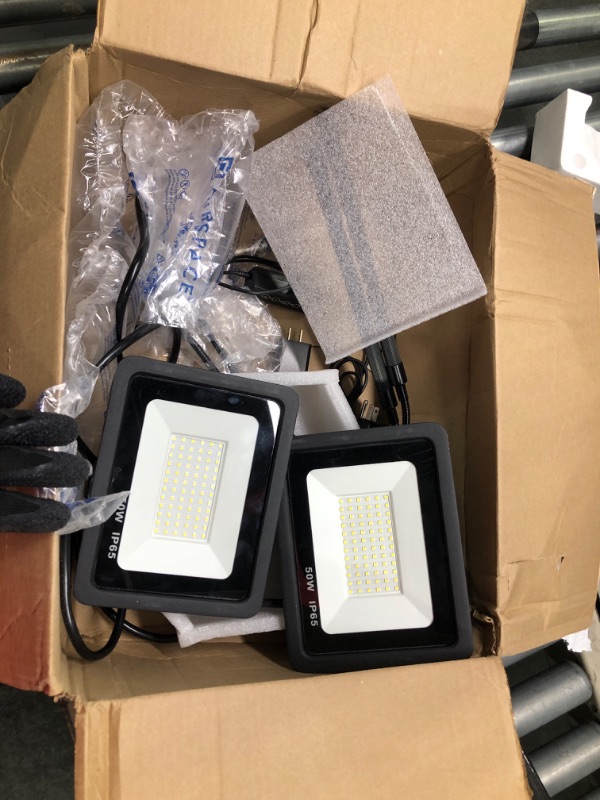 Photo 2 of LHOTSE 2 Pack 50W LED Flood Light Outdoor?8000 Lumens LED Work Light with Plug,IP65 Waterproof Outdoor Floodlights, 6500K Daylight White Super Bright Security Light for Yard Garden Patio Playground