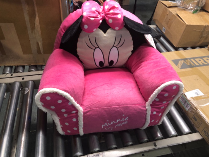 Photo 2 of Idea Nuova Disney Minnie Mouse Figural Bean Bag Chair with Sherpa Trim, Ages 3+, Pink